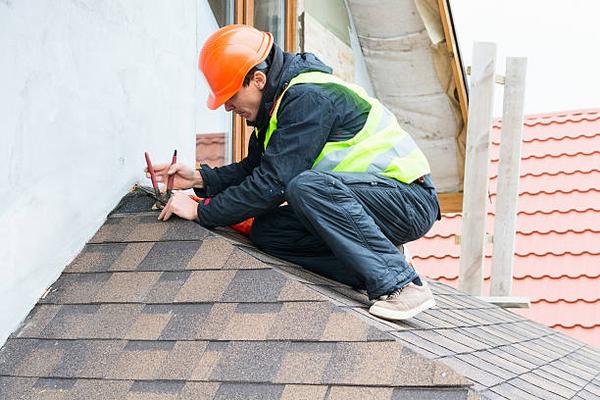 Reliable Roofing Installation Contractors for Safe and Secure Roofing