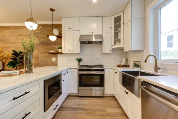 Crafting Modern Kitchens in North Canton